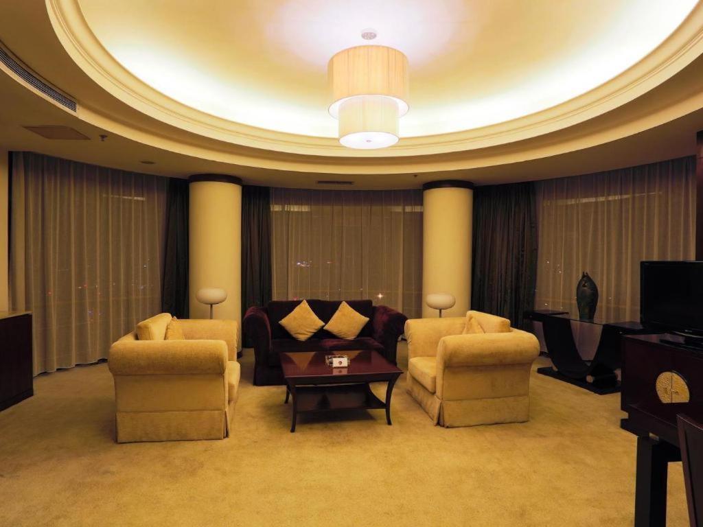 Hua Xia Pearl Hotel Foshan Dış mekan fotoğraf