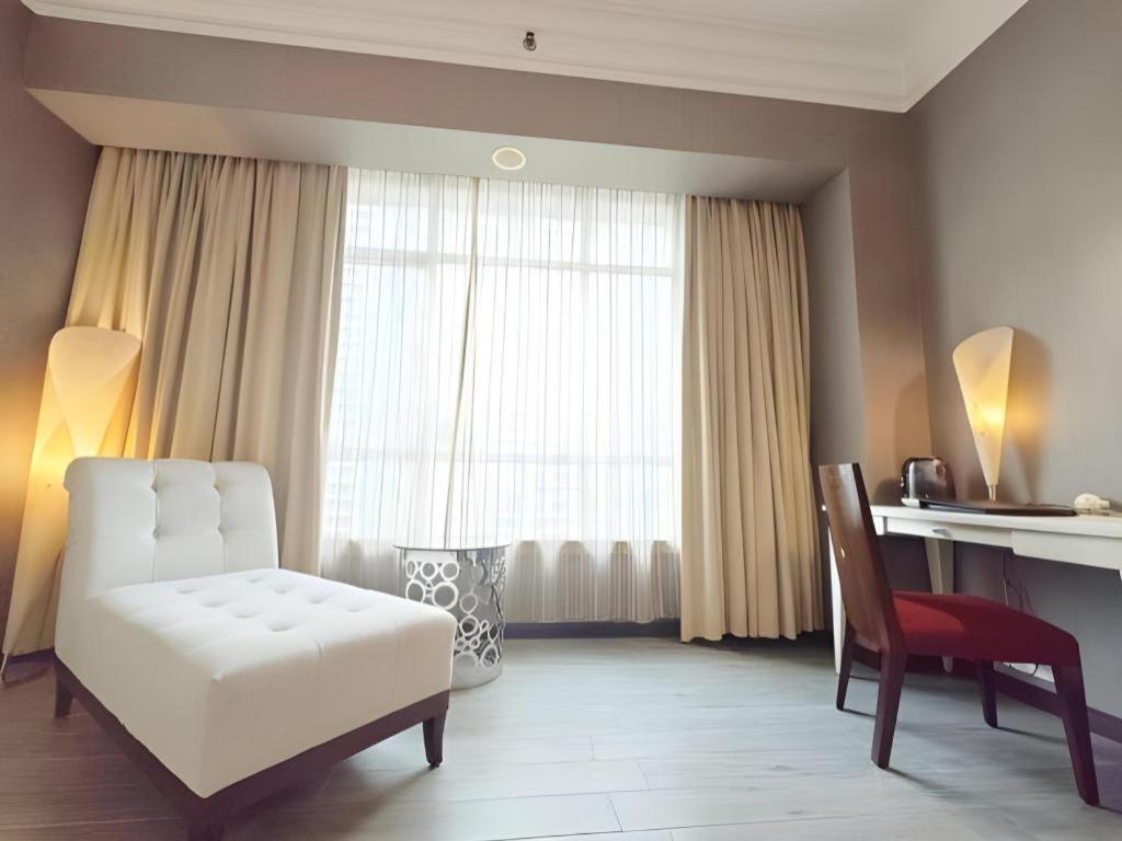Hua Xia Pearl Hotel Foshan Dış mekan fotoğraf