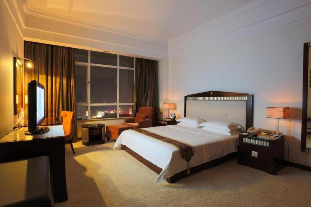 Hua Xia Pearl Hotel Foshan Dış mekan fotoğraf